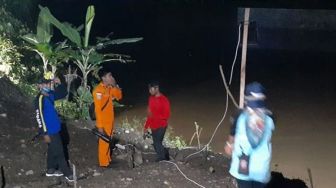 Bocah 8 Tahun Hilang, Terpeleset ke Sungai di Pangandaran