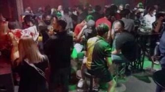 Gerebek Hiburan Malam Berkedok Restoran, Polisi Malaysia Tahan 118 Orang