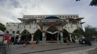 675 Masjid di Tangsel Gelar Salat Tarawih, Terapkan Prokes, Kultum 15 Menit