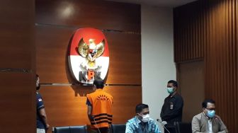 Diciduk di Jakarta, Buronan Samin Tan Resmi Ditahan KPK