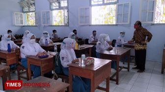 Pelajar Jombang Sambut Gembira Pembelajaran Tatap Muka
