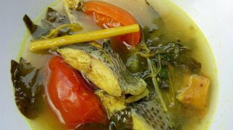 Resep Sup Ikan Nila Kemangi, Segar dan Gurihnya Menggoda!