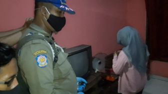 20 Pasangan Mesum Diangkut Satpol PP saat Ngamar di Hotel Melati dan Kostan