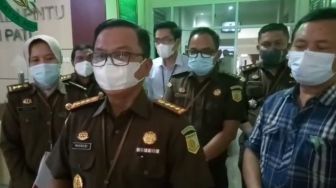 Selama 15 Tahun Diburu, Buron Kasus Korupsi di Kabupaten Pati Dicokok saat Mudik