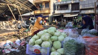 Usai Tanah Abang Kebakaran, Pedagang Pasar Kambing Mulai Jualan Lagi