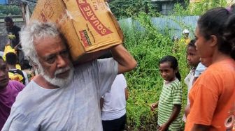 Xanana Gusmao Usung Dus Bantu Korban Banjir, Netizen: Ya Allah Trima Kasih