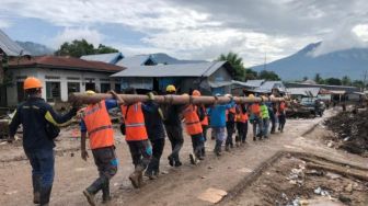 PLN Kerahkan 560 Personel Percepat Pemulihan Listrik di NTT