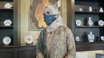 Tips dan Trik Padu Padan Pakai Masker Batik