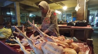 Jelang Hari Raya Idul Adha, Harga Daging Ayam Capai Rp 50 Ribu Per Kilogram