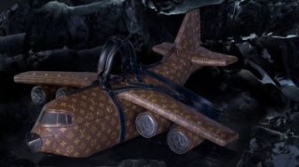 Louis Vuitton Rilis Tas Pesawat Seharga Rp567 Juta, Publik: Bisa Terbang?