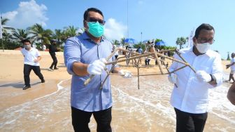 BTN Transplantasi 710 Terumbu Karang dan Lepas 7.100 Tukik di Bali