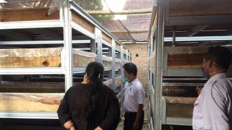 KKP Fasilitasi Pelaku Usaha Budidaya Sutra Sistem Apartemen