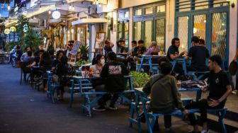 Restoran di Bekasi Boleh Layani Makan di Tempat Sampai Pukul 23.00 WIB