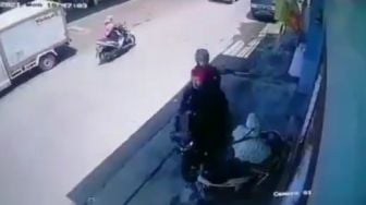 Aksi Jambret di Perumnas 3 Bekasi Terekam CCTV, Plat Nomor Telihat Jelas