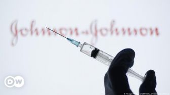Vaksin J&amp;J Didera Kasus Pembekuan Darah, AS - Afsel Tangguhkan Penyuntikan