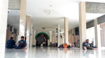 Jadwal Sholat dan Buka Puasa Tangerang Selatan 1 Mei 2021