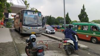 Mudik Dilarang, Warga Cimahi Pulang Kampung Lebih Awal