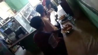 Satpol PP Ciduk Warga Makan Siang di Warteg, Perlakuan Suami Bikin Meleleh