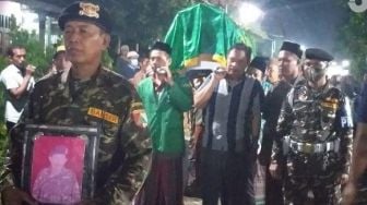 Subhanallah! Anggota Banser Jombang Meninggal Saat Jadi Imam Salat Tarawih