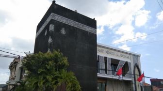 Masjid Menyerupai Kakbah di Makassar, Dibangun Setelah Dapat Bisikan Gaib