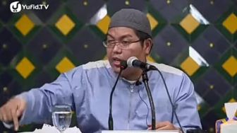 Viral Ustadz Firanda Andirja Sebut Ayah Nabi Muhammad Masuk Neraka