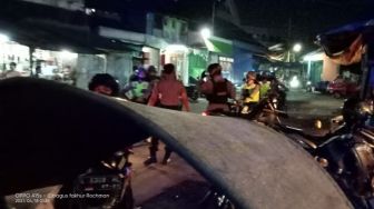 Dilarang Berkerumun, 10 Bocah Bandel Surabaya Malah Ejek dan Maki Polisi