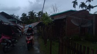 9 Rumah Warga Rusak Diterjang Hujan dan Angin Kencang di Aceh