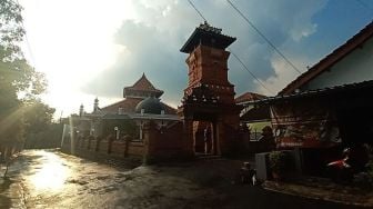 Didirikan oleh Kiai Udan Panas, Masjid Ini Mirip Bangunan Menara Kudus, Ini Kisahnya