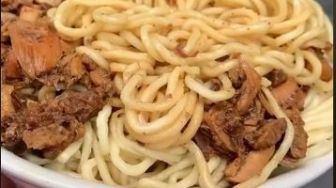 Resep Mie Ayam Praktis dan Enak, Bahan-bahan Mudah Didapatkan