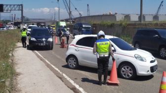 Polisi Sesuaikan Jumlah Pintu Tol di Cileunyi Cegah Antrean Panjang