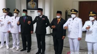 Dadang dan Sahrul Gunawan Resmi Jadi Bupati dan Wabup Bandung