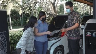 Wisata di The Nusa Dua Bali Pakai Mobil Listrik? Simak Daftar Tarif di Sini
