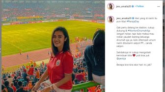 Jess Amalia Pemer Foto Dukung Persija, Jersinya Jadi Sorotan Netizen