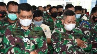 Lantamal VI Salat Gaib dan Doa Bersama untuk 53 Prajurit KRI Nanggala 402