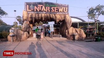 Ngabuburit Asik di Eduwisata Lontar Sewu Gresik