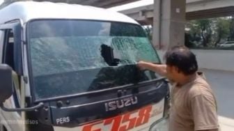 Pria Pecah Kaca Mobil Protes Larangan Mudik, Berujung Dikomentari Sinis