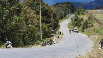 Kontak Senjata dengan KKB Papua, Anggota Brimob Tertembak