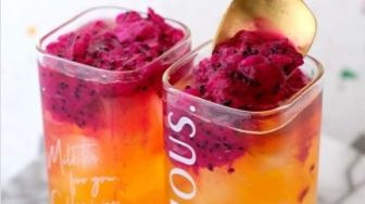 Resep Tropical Colorful Drink, Minuman Segar 3 Warna untuk Buka Puasa