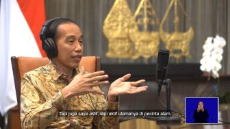 Jokowi Cerita Pengalaman Jadi Mahasiswa: Saya Ini Pencinta Alam