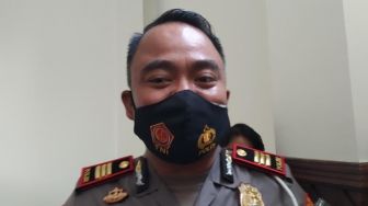 Perketat Perbatasan, Polres Sleman Tilang Travel Gelap Muatan Pemudik