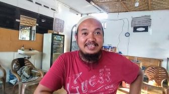 Cerita Turoq, Mantan Narapidana Bagikan Nasi Urap Gratis ke Warga
