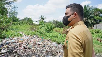 Masalah Sampah Terbengkalai Tahunan, Bobby Tegaskan Selesai dalam 2 Hari