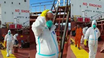 Kapten Kapal Asing di Dumai Tertular Mutasi Virus Corona B1617 India
