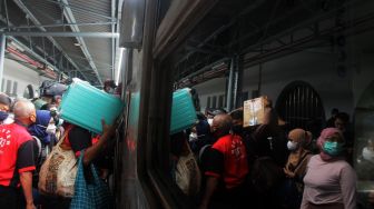 H-1 Larangan Mudik, 15 Ribu Penumpang KA Tinggalkan Jakarta