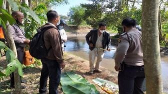 Dikira Boneka, Mayat Bayi Mengapung di DAM Tanah Putih