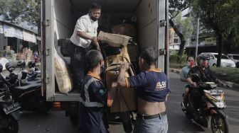 Pengiriman Paket Via Kereta Meningkat Jelang Idul Fitri