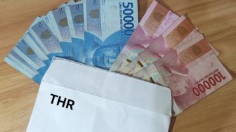 Viral Trik "Money Laundry" Jelang Lebaran: Biar Bocil Senang
