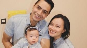 Baru Terungkap, Asmirandah Ajari Anak Renang dari Umur 45 Hari