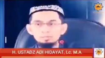 Ustaz Adi Hidayat Sebar Hoaks soal Umat Katolik Sembah Santo Domingo