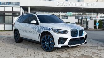 Tahun Depan, SUV BMW Bertenaga Hidrogen Siap Meluncur